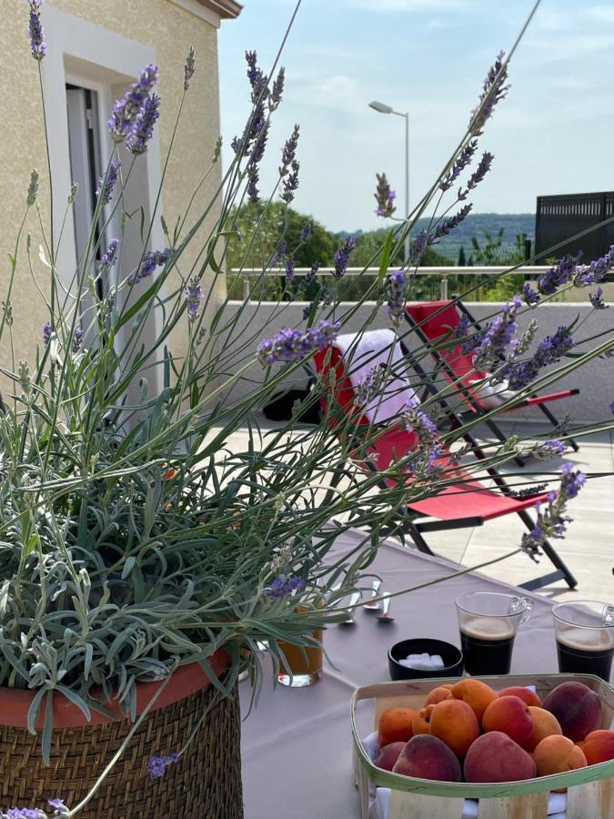 Val Des Bruyeres - Gite 15Mn Pezenas Avec Terrasse Et Cour Close - Parking Privatif Securise - Wifi Ftth Gratuit Neffies Екстериор снимка
