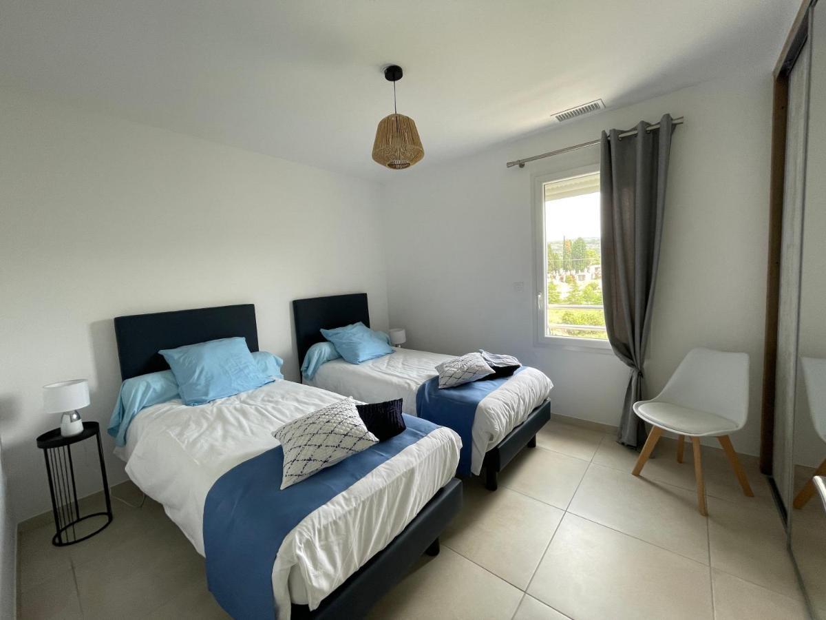 Val Des Bruyeres - Gite 15Mn Pezenas Avec Terrasse Et Cour Close - Parking Privatif Securise - Wifi Ftth Gratuit Neffies Екстериор снимка