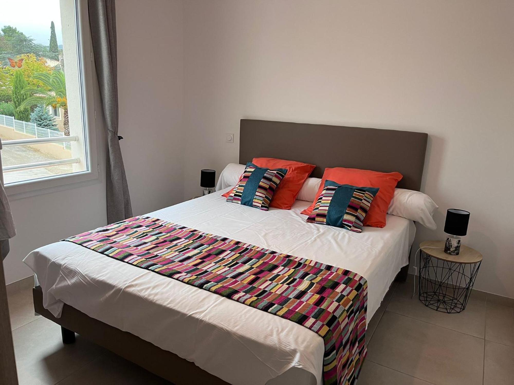 Val Des Bruyeres - Gite 15Mn Pezenas Avec Terrasse Et Cour Close - Parking Privatif Securise - Wifi Ftth Gratuit Neffies Екстериор снимка
